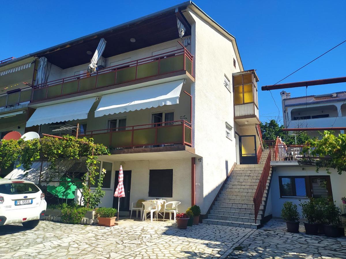 Adria Apartment Crikvenica Exterior photo